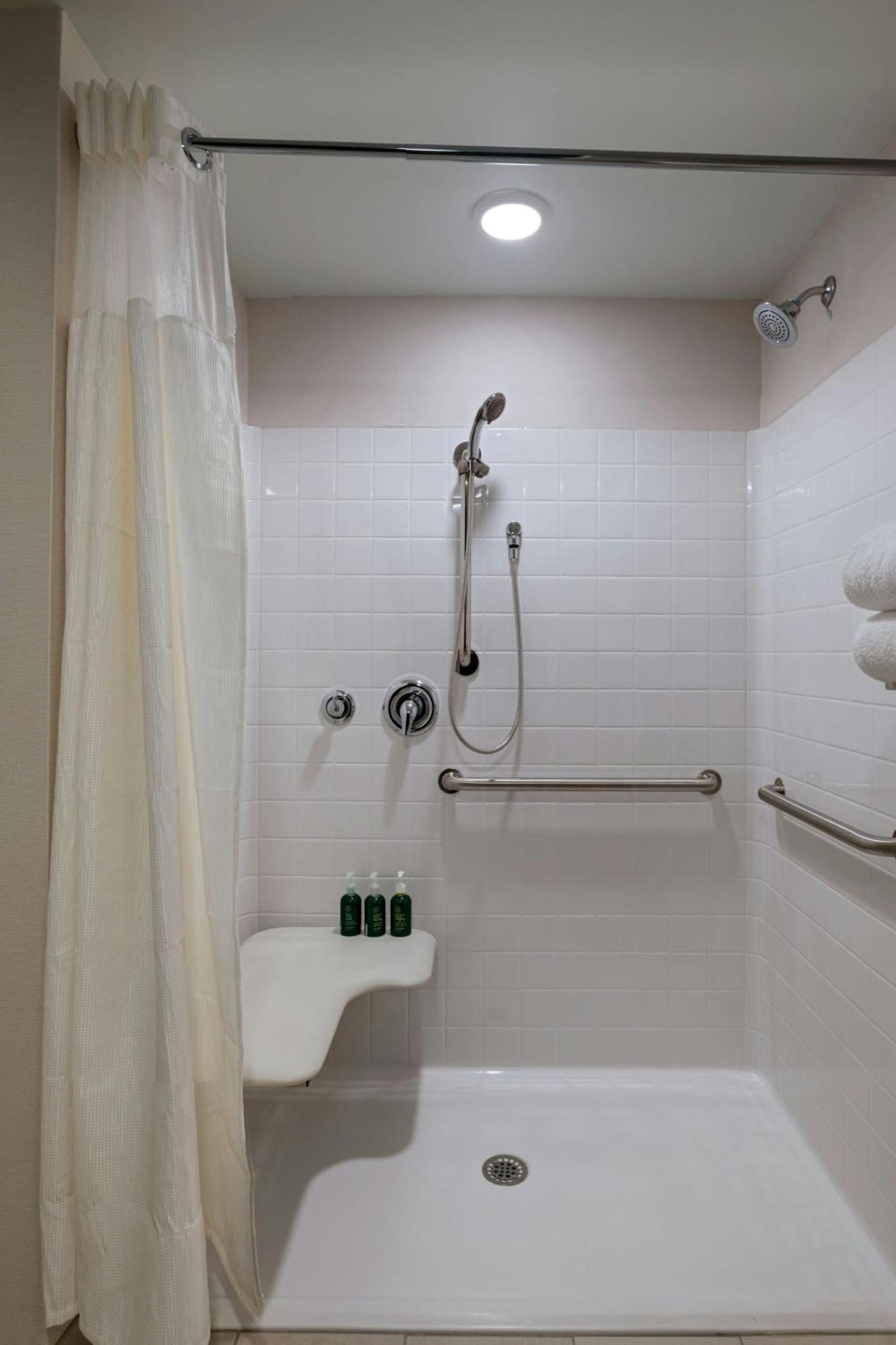 סנט לואיס Fairfield Inn And Suites By Marriott St Louis Downtown מראה חיצוני תמונה