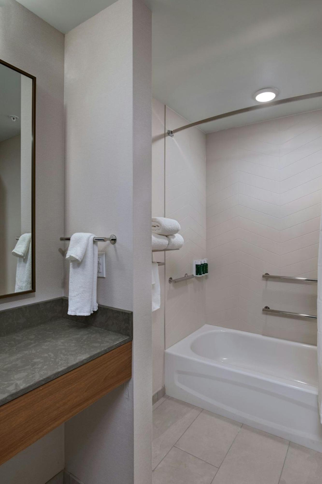 סנט לואיס Fairfield Inn And Suites By Marriott St Louis Downtown מראה חיצוני תמונה