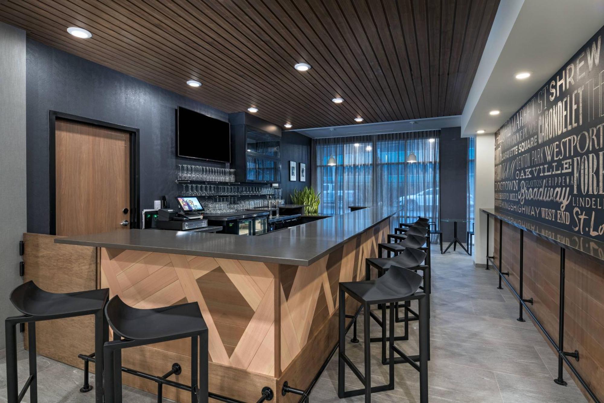 סנט לואיס Fairfield Inn And Suites By Marriott St Louis Downtown מראה חיצוני תמונה