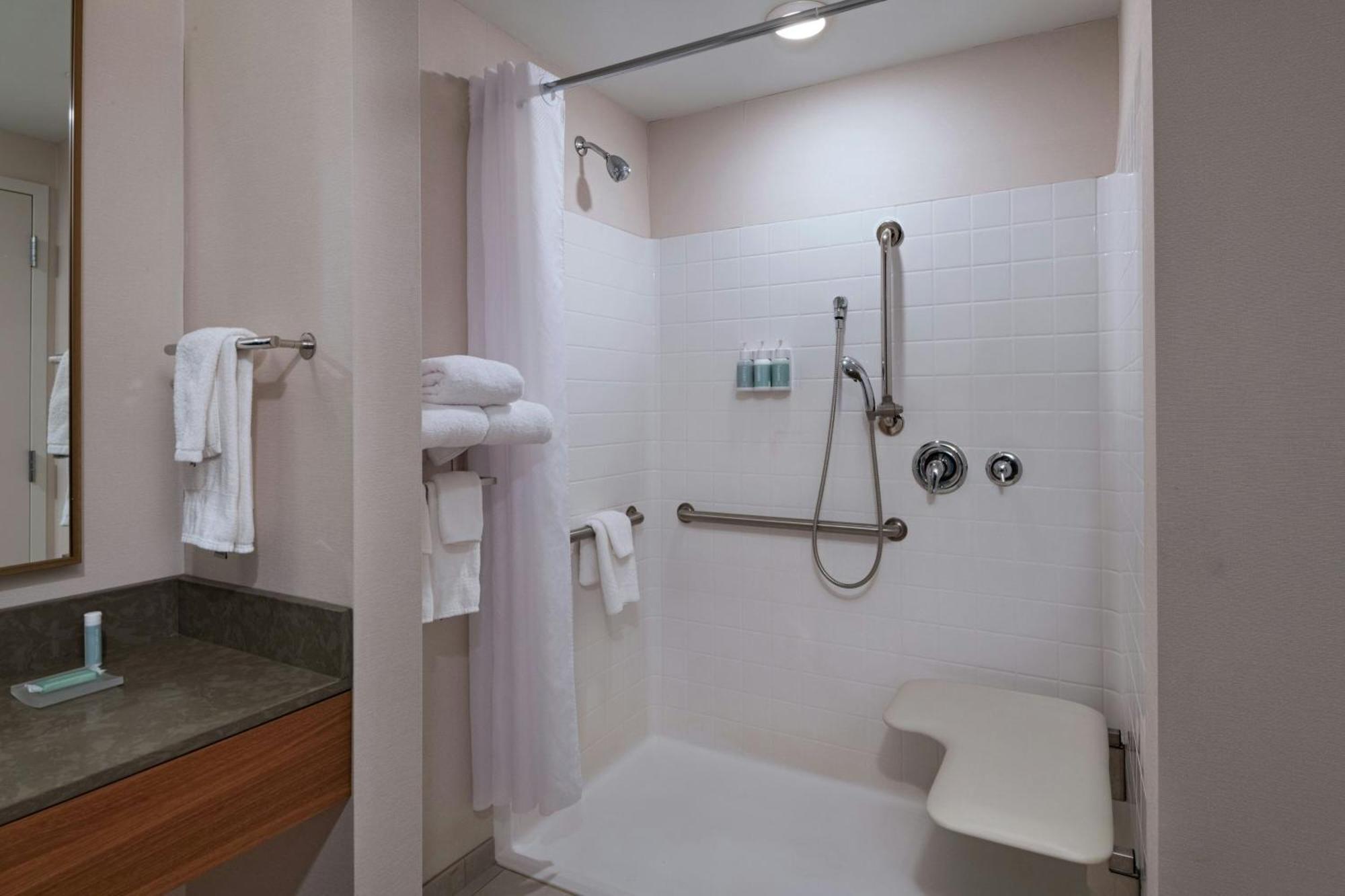 סנט לואיס Fairfield Inn And Suites By Marriott St Louis Downtown מראה חיצוני תמונה