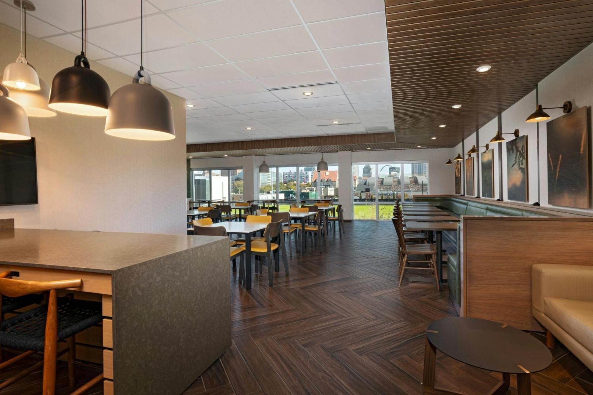 סנט לואיס Fairfield Inn And Suites By Marriott St Louis Downtown מראה חיצוני תמונה
